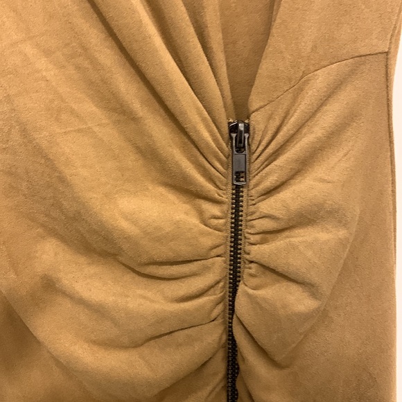 NWT Bebe Mini Dress Body-Hugging “Suede-like” Material Tan Small - Picture 6 of 12